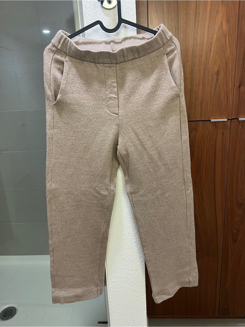 Women's Cozy Elastic-Waist Straight Leg Pants in Taupe